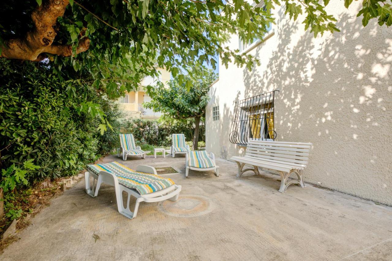 Maison De Vacances Avec Jardin A 50 M De La Plage Narbonne Bagian luar foto